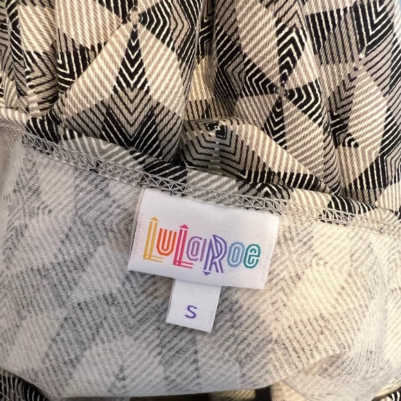 LuLaRoe NWT Irma, S - Picture 4 of 6